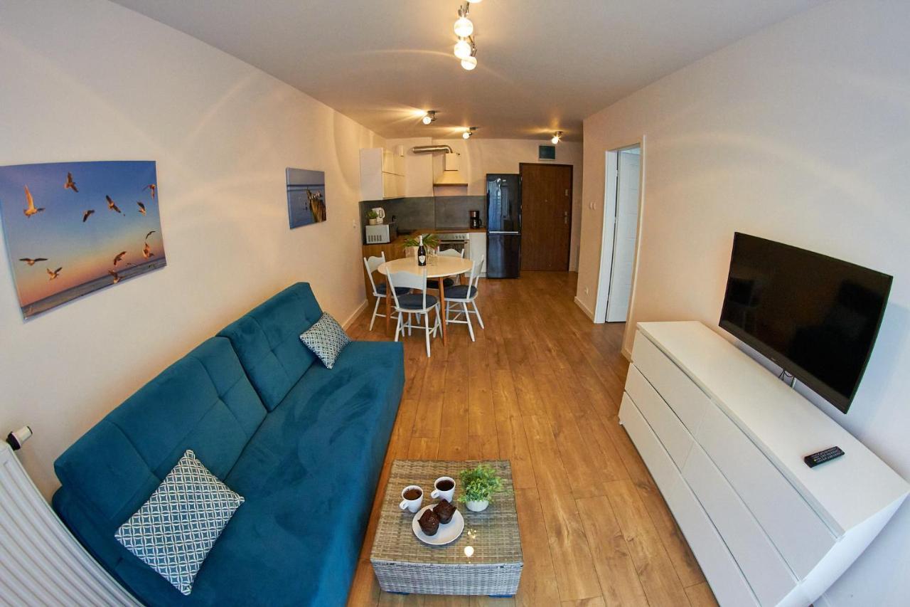 Apartamentyprzymorzu Baltycki Z Miejscem Postojowym I Ogrodkiem 코워브제크 외부 사진