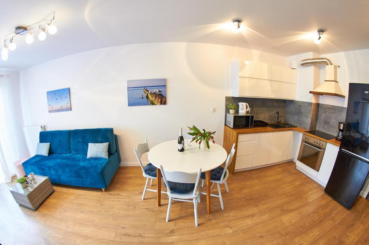 Apartamentyprzymorzu Baltycki Z Miejscem Postojowym I Ogrodkiem 코워브제크 외부 사진